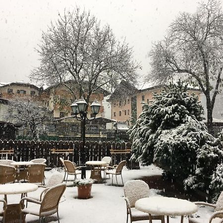 Albergo Garni Cavento 핀졸로 외부 사진