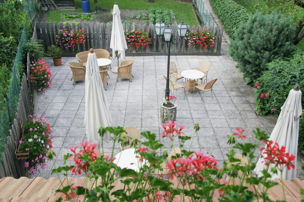 Albergo Garni Cavento 핀졸로 외부 사진