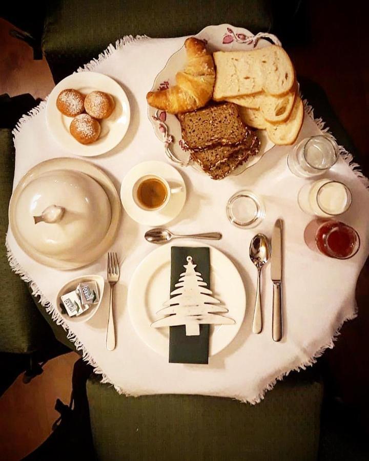 Albergo Garni Cavento 핀졸로 외부 사진